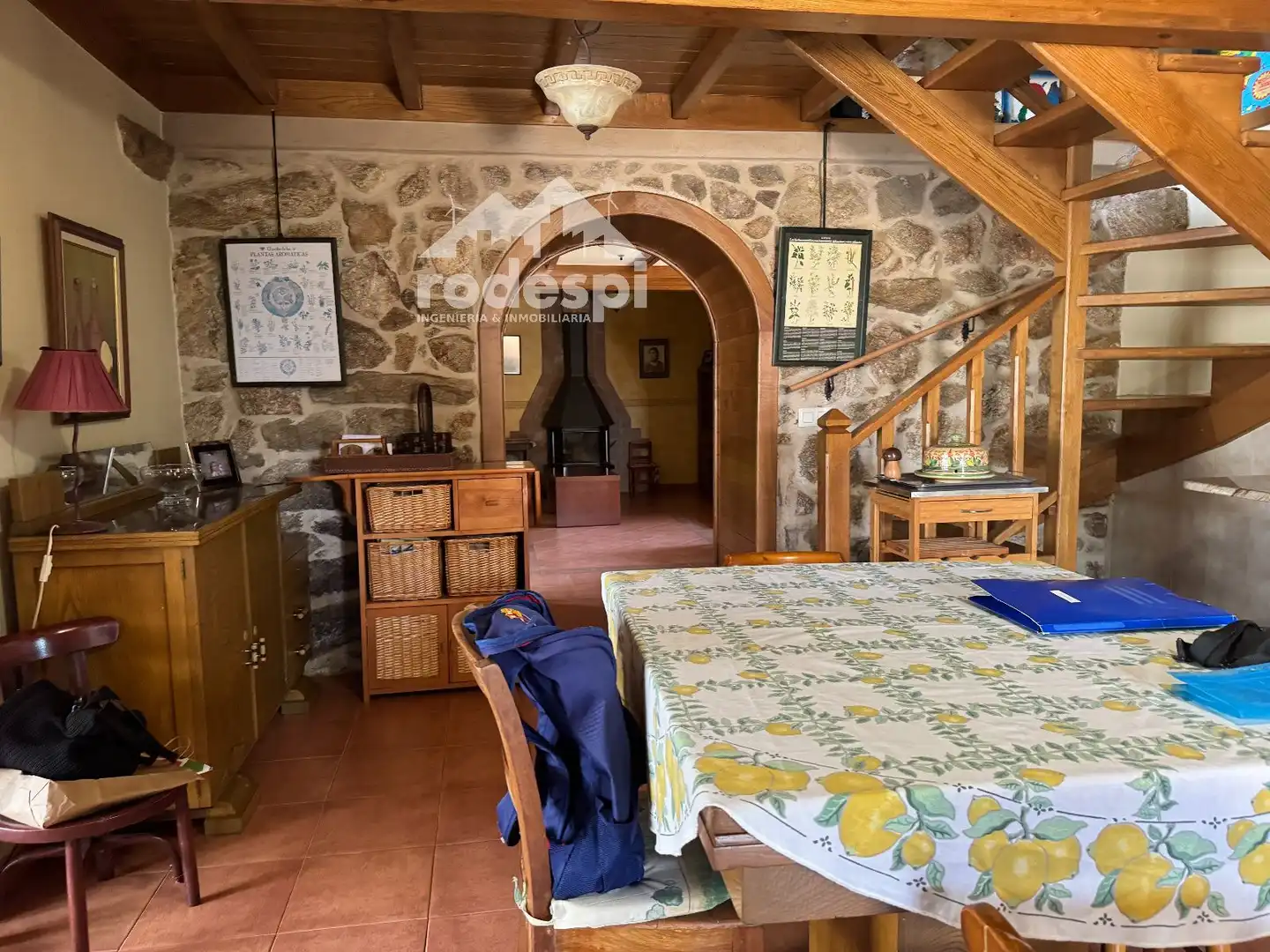 Casa o chalet en venta en As Neves   con Calefacción, Trastero y Piscina