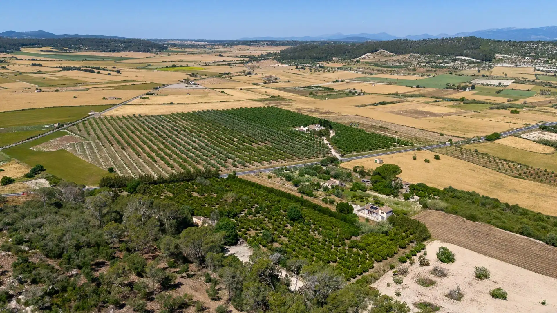 Finca rústica en venta en Sant Joan con Jardín privado, Terraza y Trastero