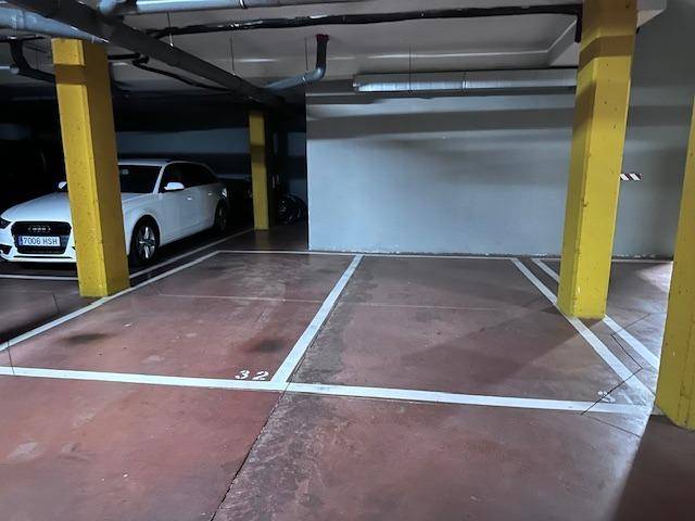Garaje en Venta en Ensanche de Vallecas - La Gavia