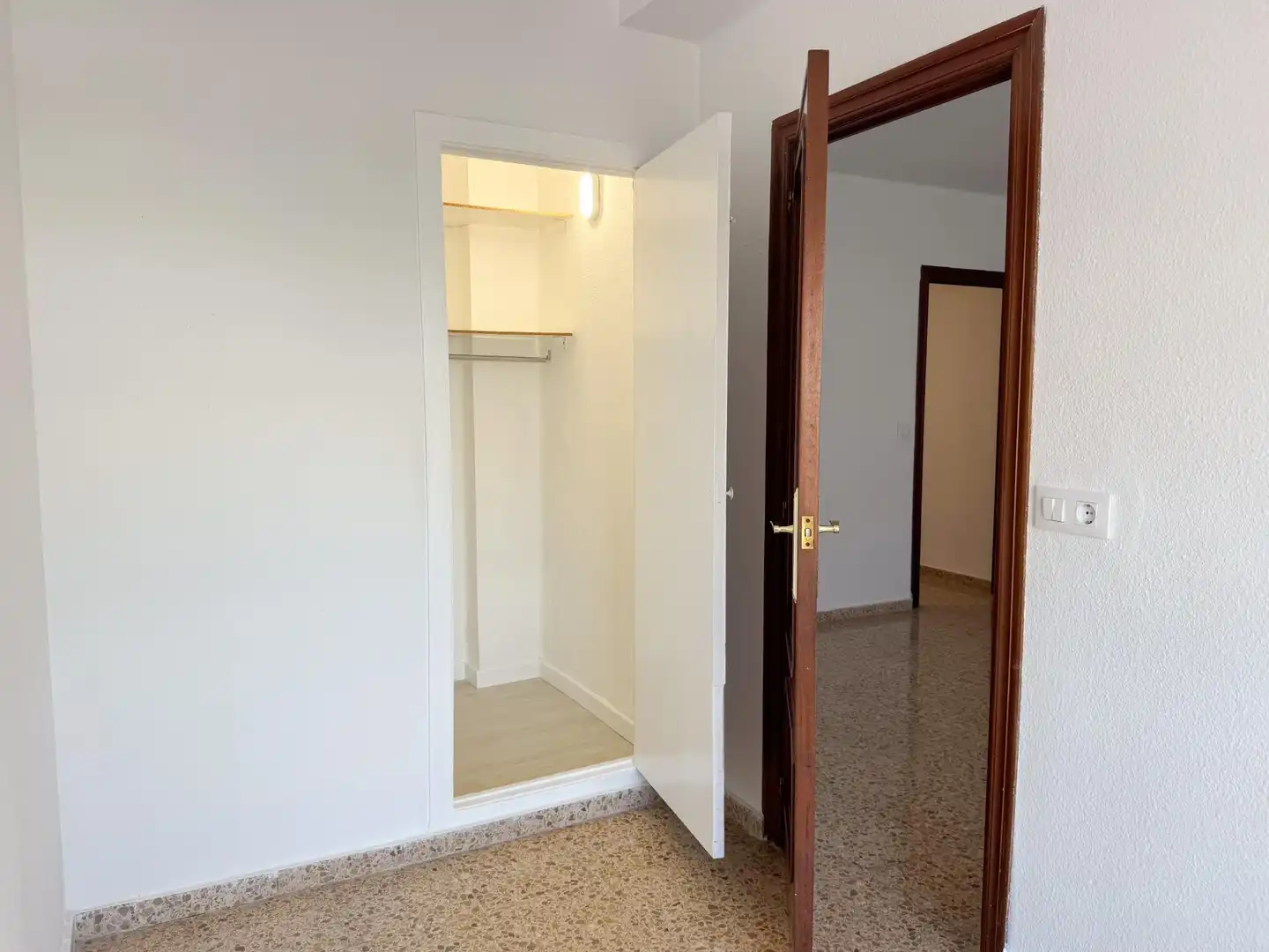 Piso de alquiler en Catarroja con Aire acondicionado y Trastero