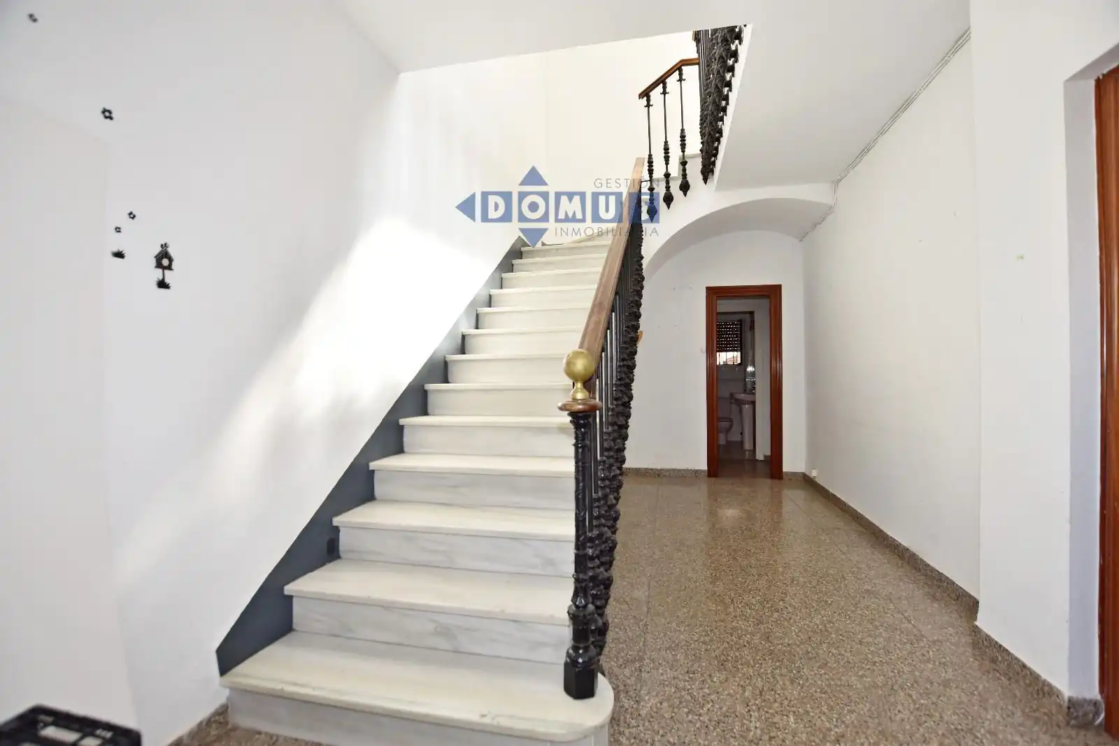 Detached house with terrace for sale in Casco Histórico
