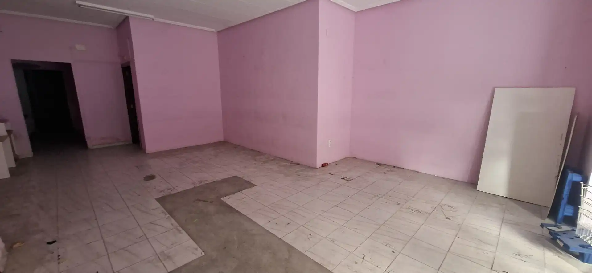 Commercial properties for sale in Carrer de l'Arquitecte Segura de Lago, Sant Isidre