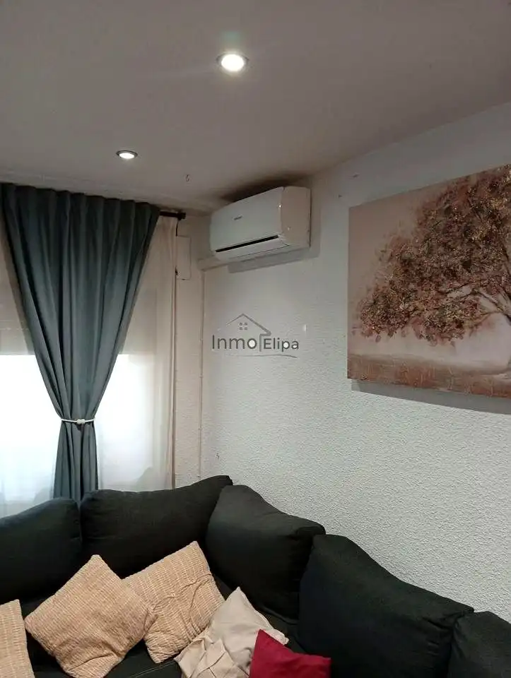 Sala d'estar de Planta baixa en venda en Collado Villalba amb Aire condicionat i Terrassa