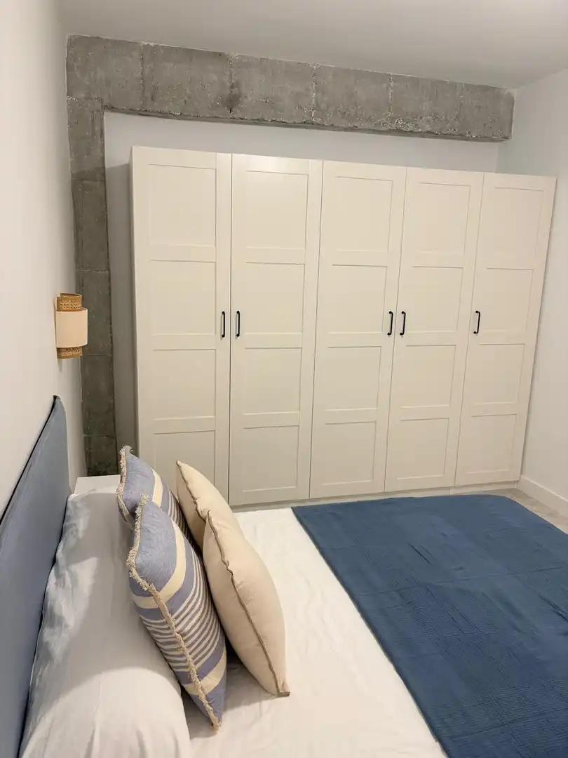 Dormitori de Pis de lloguer en Motril amb Moblat i Balcó