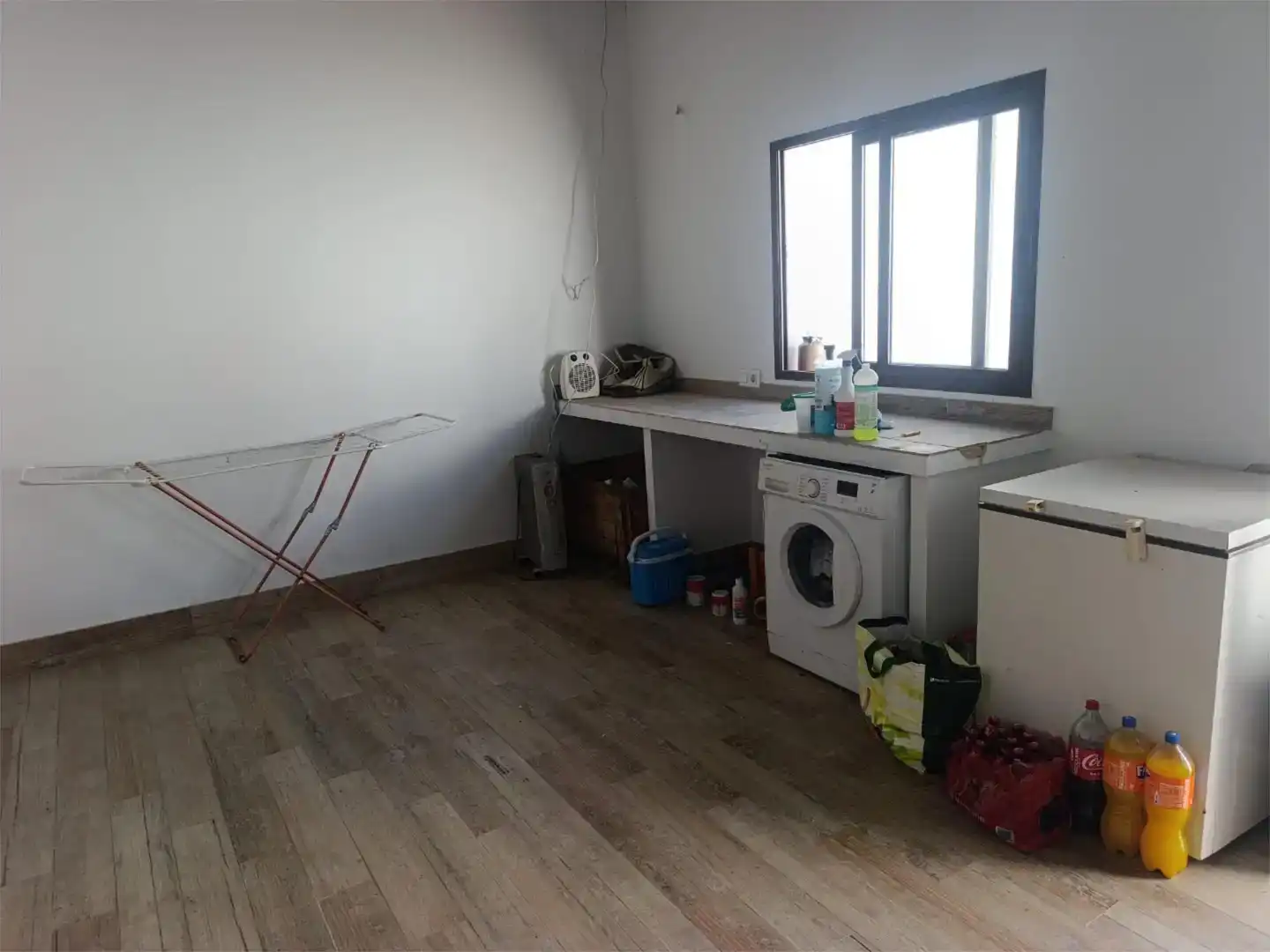 Cuina de Planta baixa en venda en Paterna del Campo amb Traster i Moblat