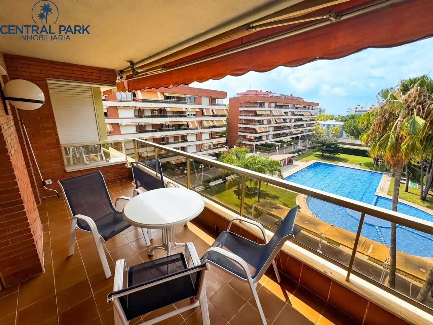 Apartament amb piscina en venda a Calle MADRID, imagen 2