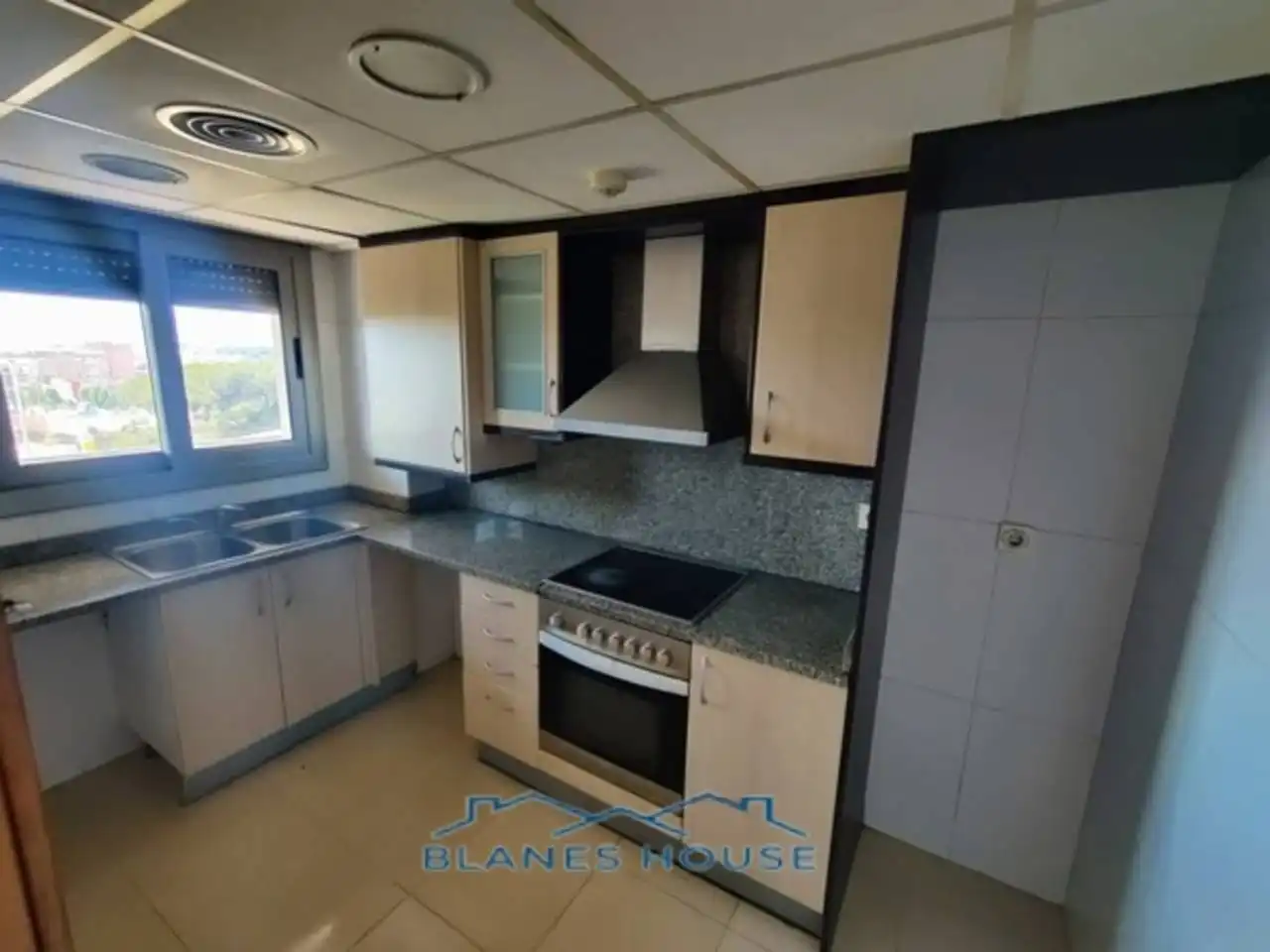 Flat with terrace for sale in Calle MONTBLANC 3, imagen 10