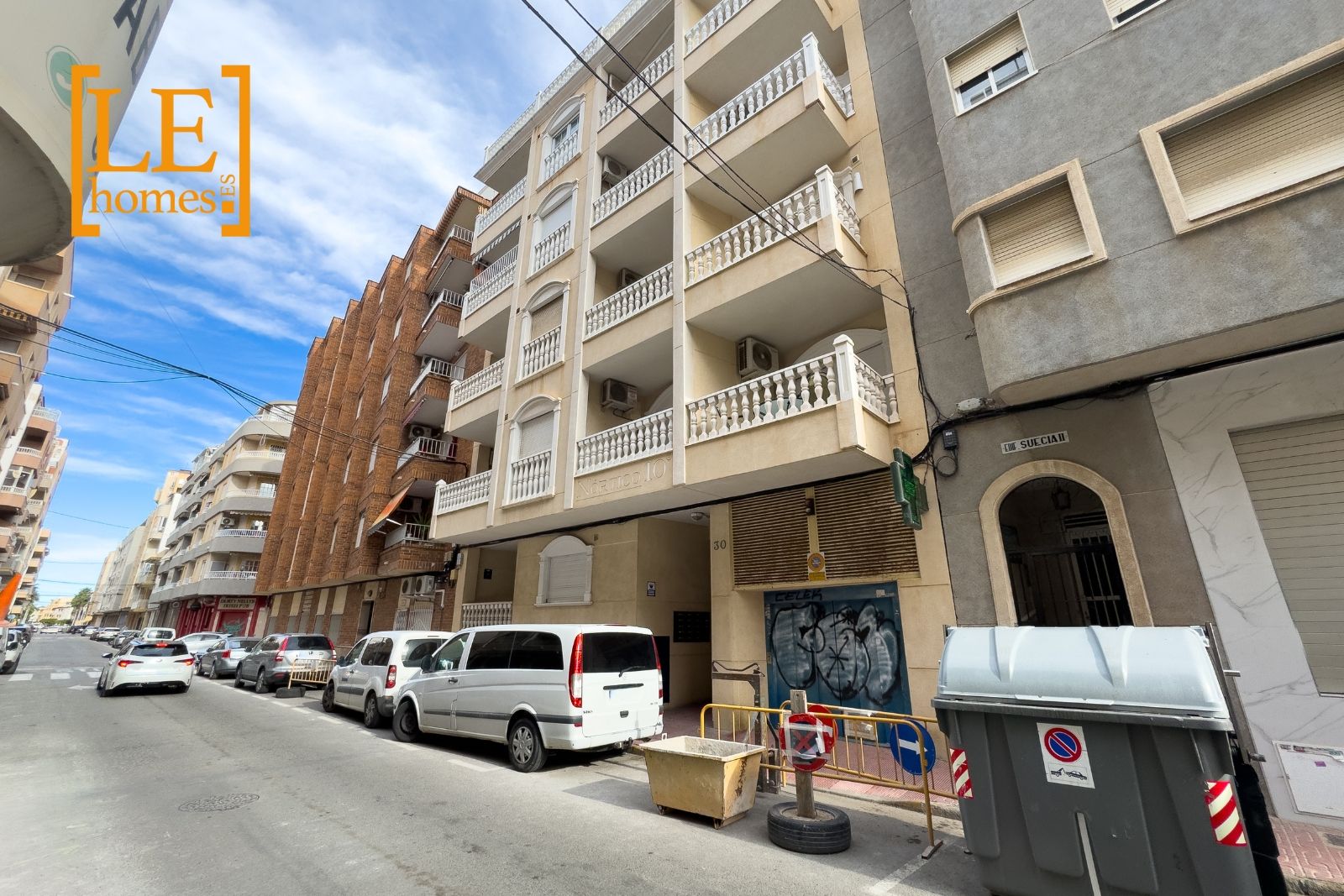 Exterior view of Attic for sale in Torrevieja  with Air Conditioner, Heating and Furnished