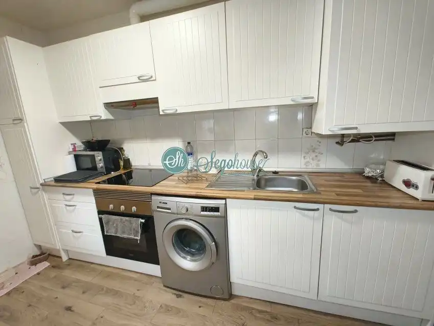Cocina de Piso en venta en Casla con Calefacción y Trastero