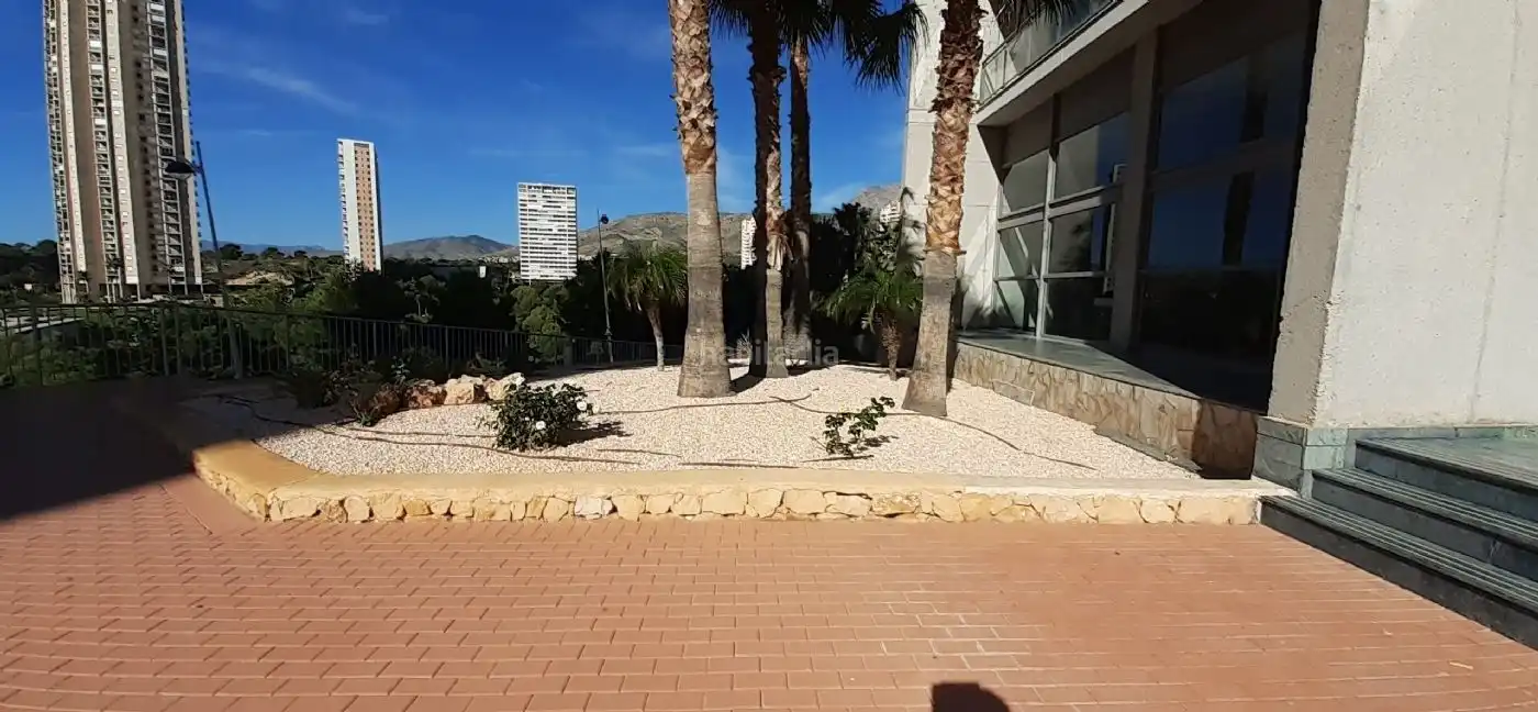Apartament amb ascensor en venda a Calle Presidente Adolfo Suárez 10, imagen 22