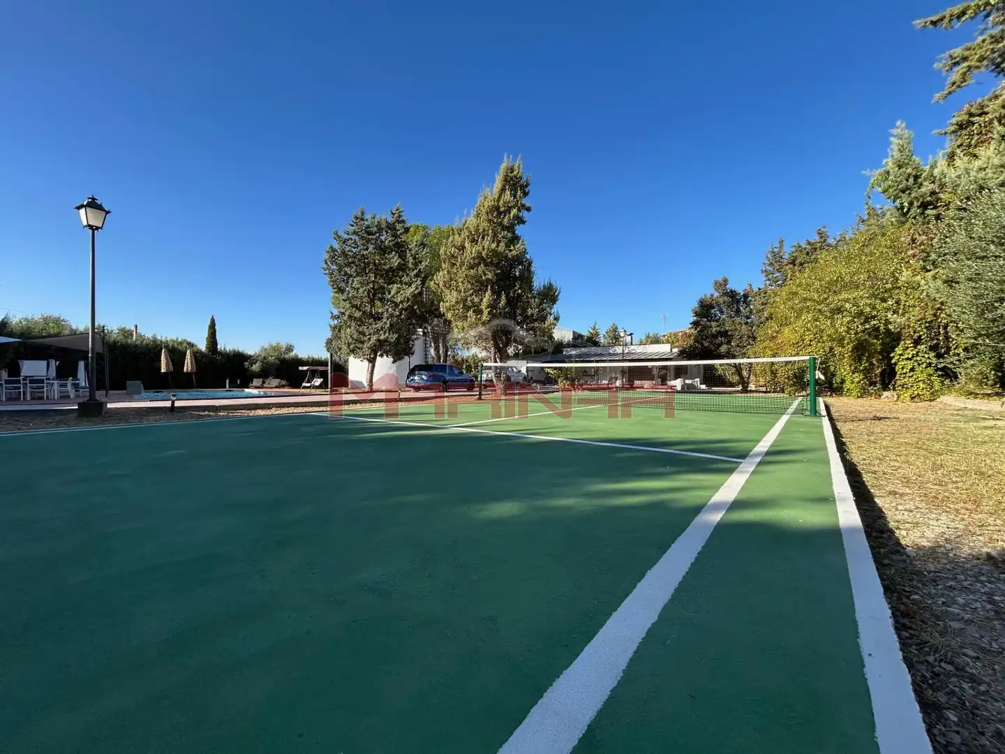 Vista exterior de Casa o xalet en venda en Colmenar de Oreja amb Aire condicionat, Calefacció i Jardí privat