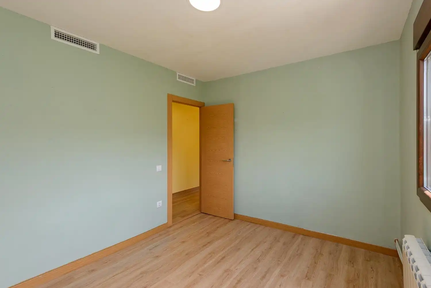 Habitación de Casa o chalet en venta en Langreo con Aire acondicionado, Calefacción y Jardín privado