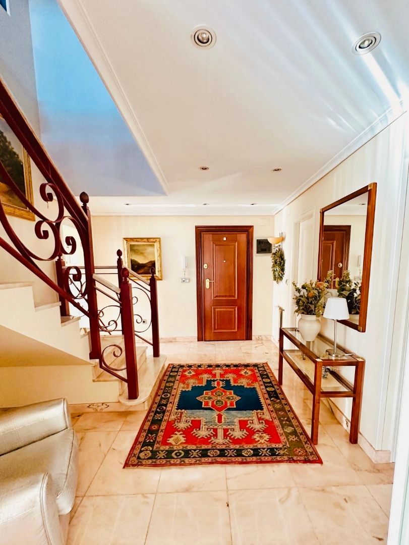 Duplex for sale in Cabezón de la Sal  with Heating, Private garden and Storage room