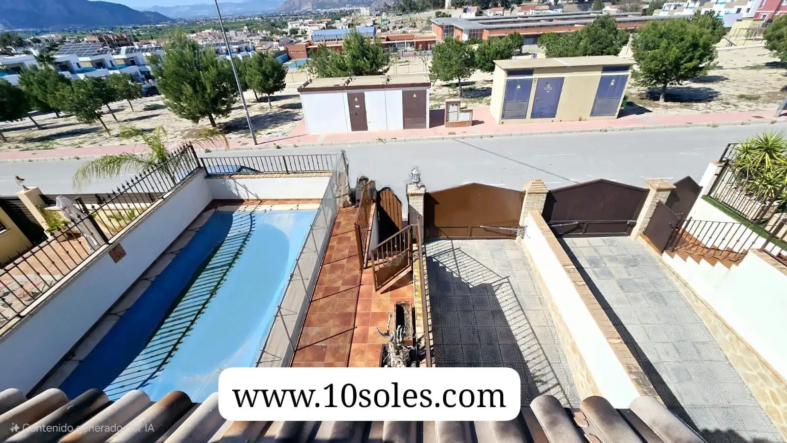 Vista exterior de Casa adosada en venta en Bigastro con Terraza, Trastero y Piscina