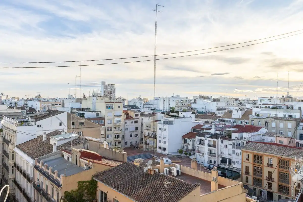Vista exterior de Ático de alquiler en Valencia con Aire acondicionado, Calefacción y Terraza