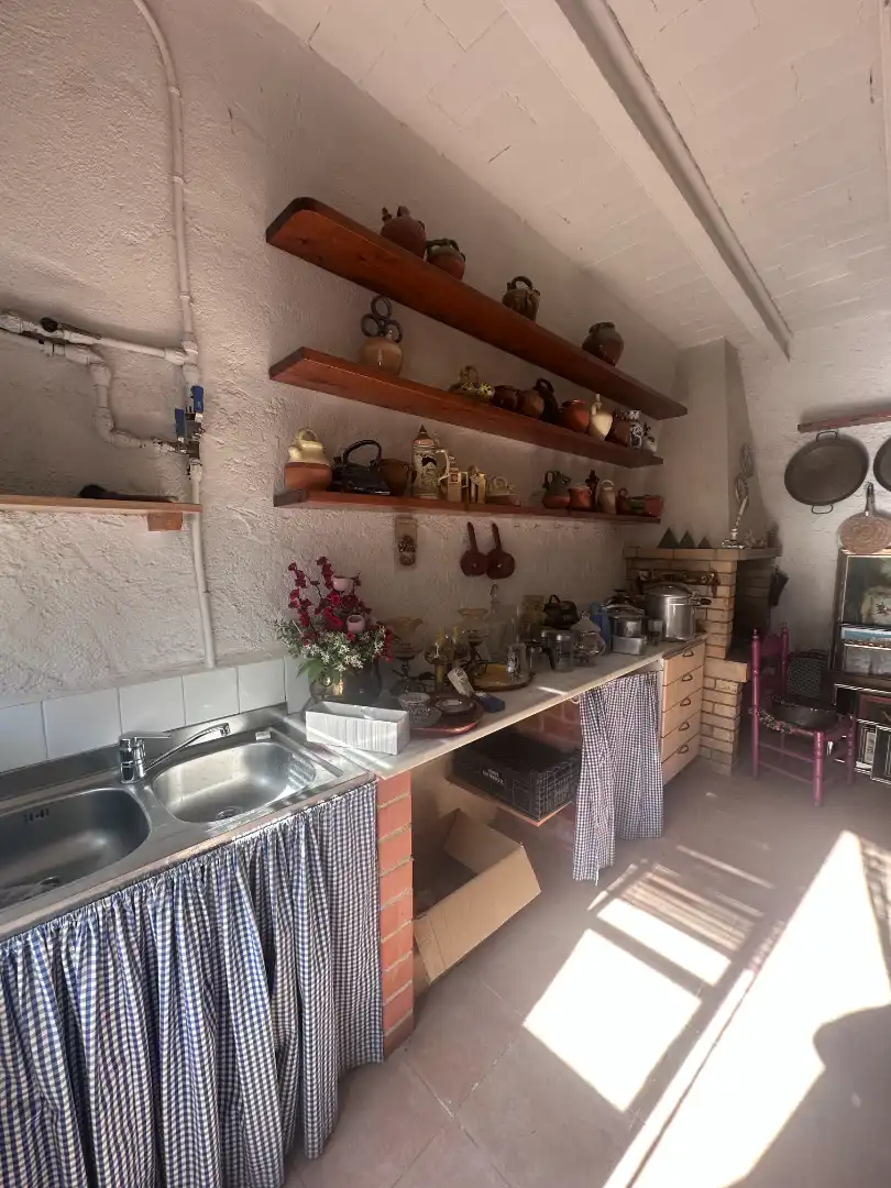 Cuina de Casa o xalet en venda en Santa Margarida I Els Monjos amb Calefacció, Jardí privat i Terrassa