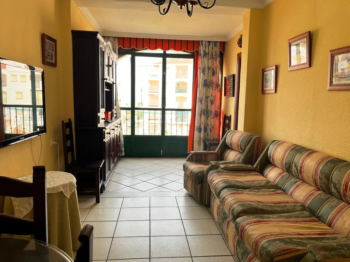 Sala de estar de Piso en venta en Almonte con Amueblado, Lavadora y Microondas