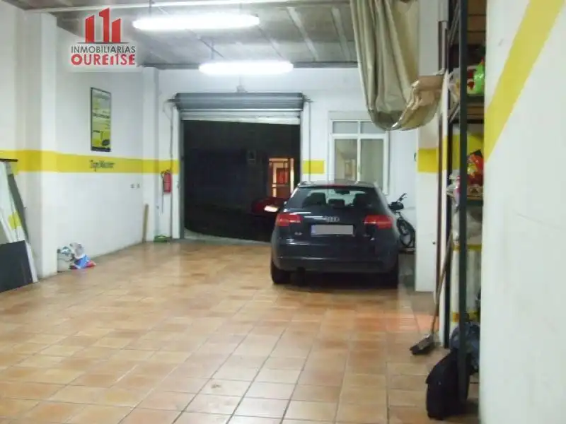 Local comercial en venta en Barbadás, imagen 2