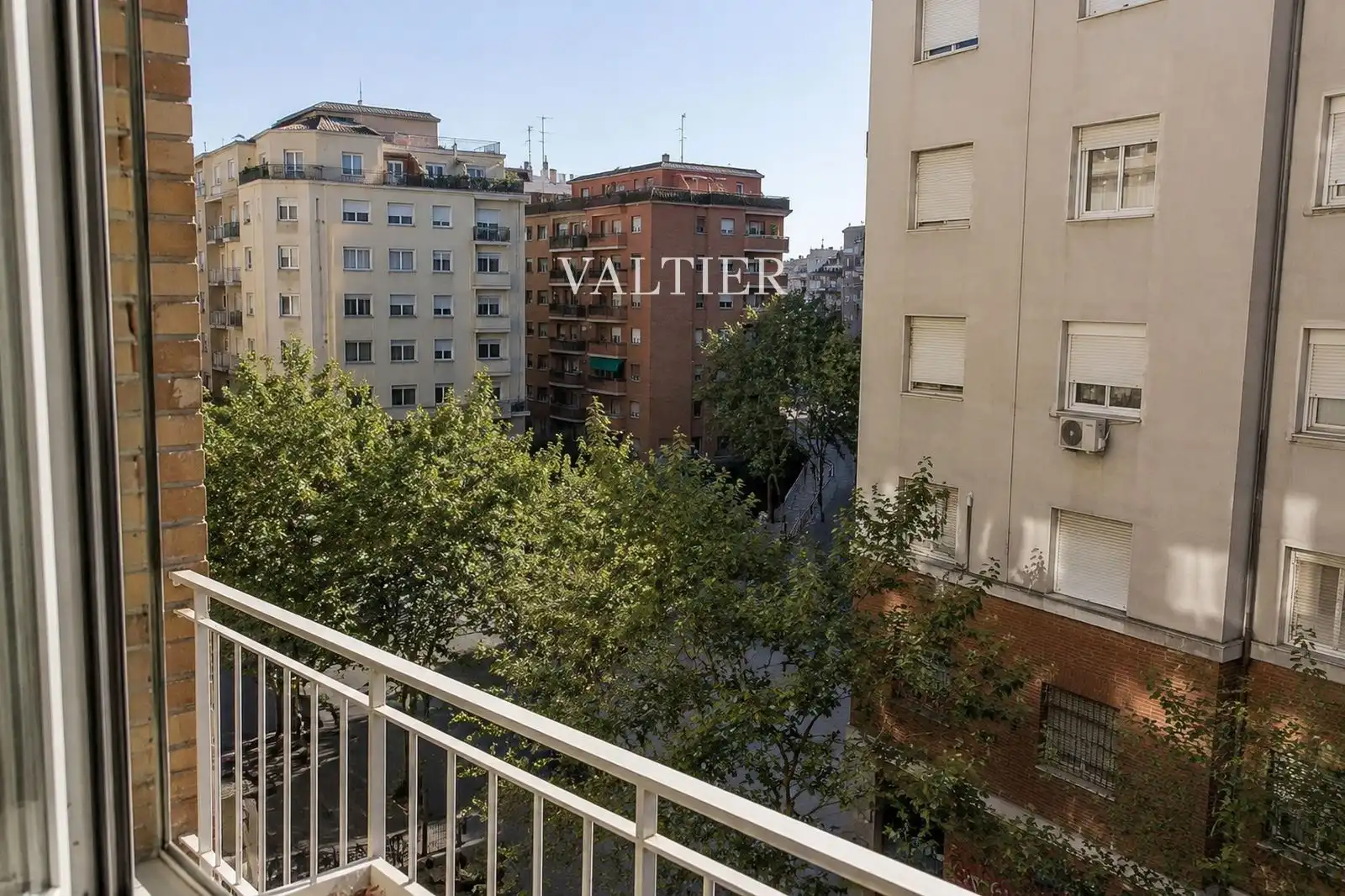 Terrassa de Pis en venda en Madrid amb Aire condicionat, Calefacció i Terrassa
