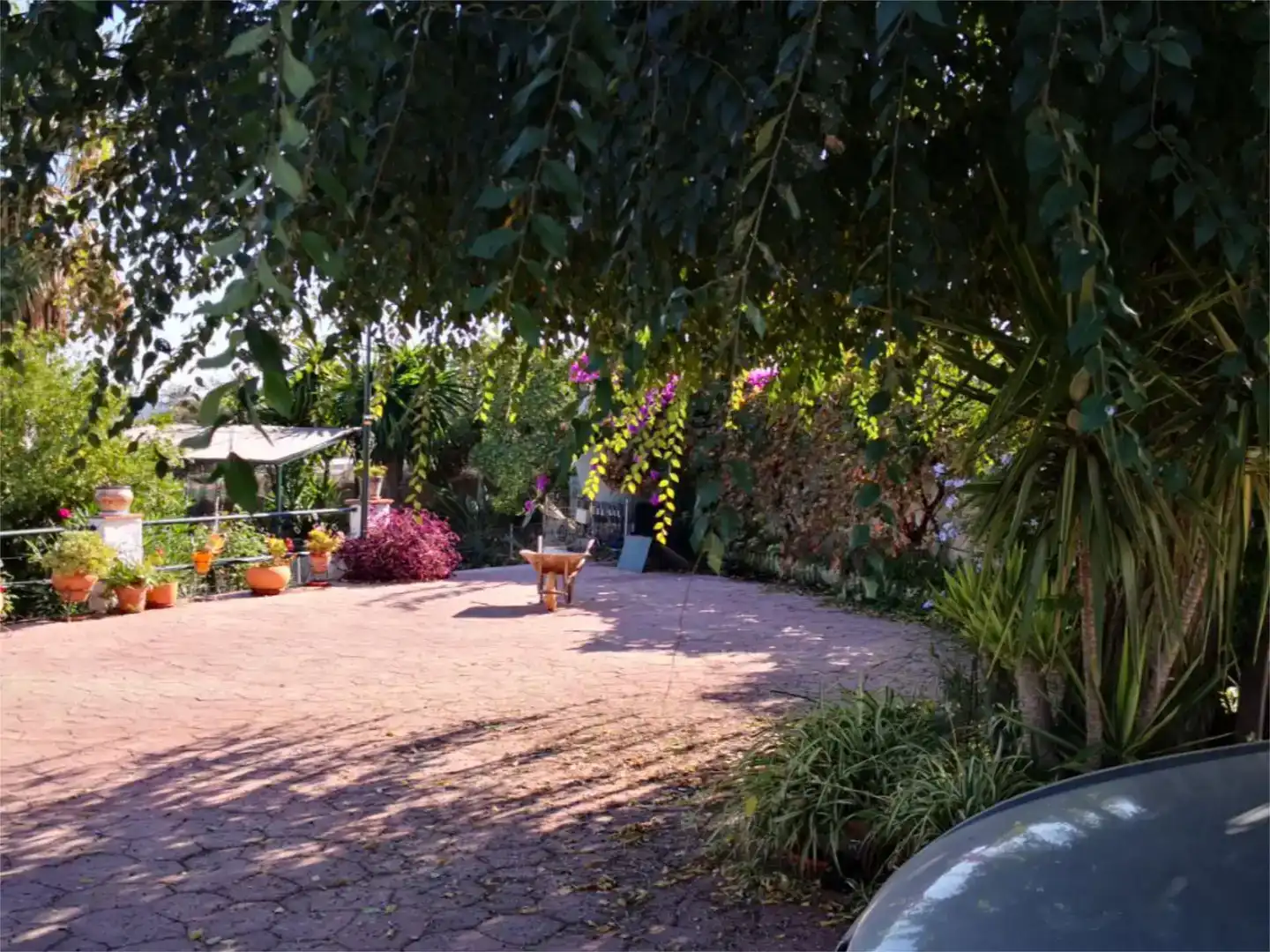 Jardí de Pis en venda en El Castillo de las Guardas amb Aire condicionat, Jardí privat i Traster