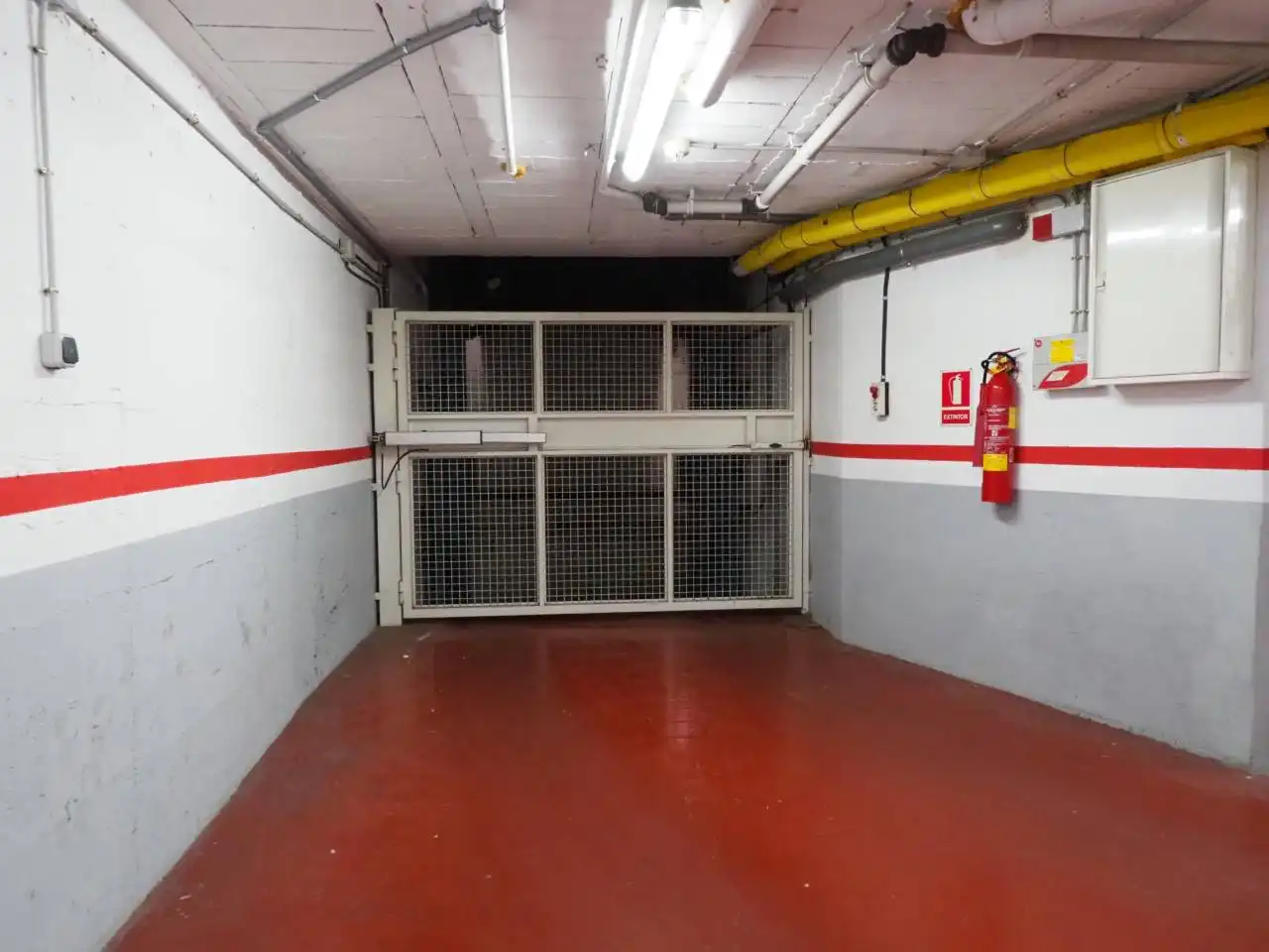 Parkplatz von Garage zum Verkauf in Granollers