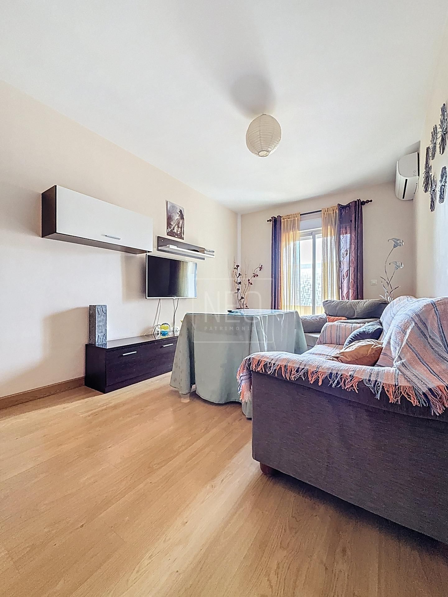 Living room of Flat for sale in Atarfe  with Air Conditioner, Heating and Storage room