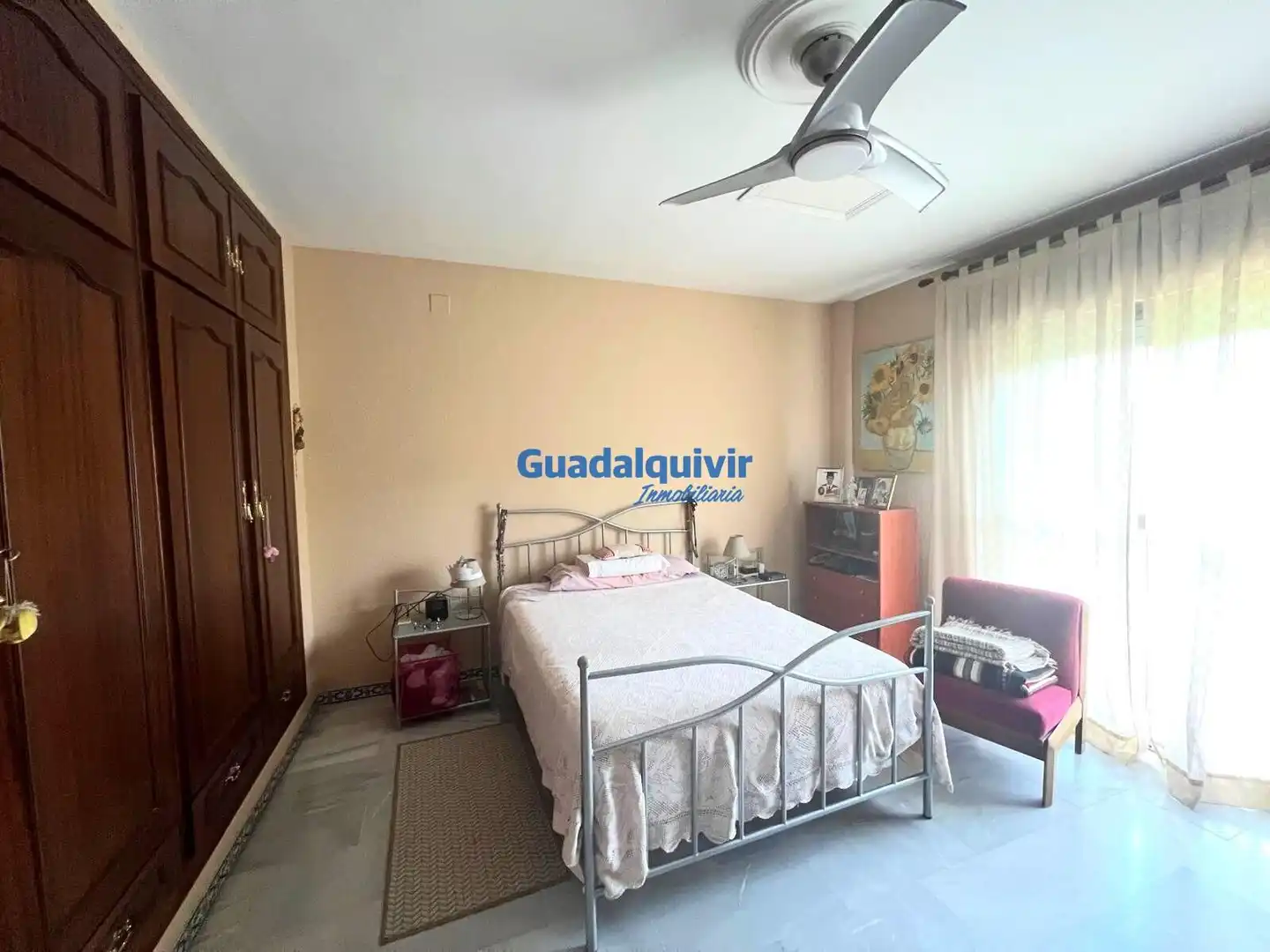 Dormitori de Casa o xalet en venda en Dos Hermanas amb Aire condicionat, Jardí privat i Terrassa