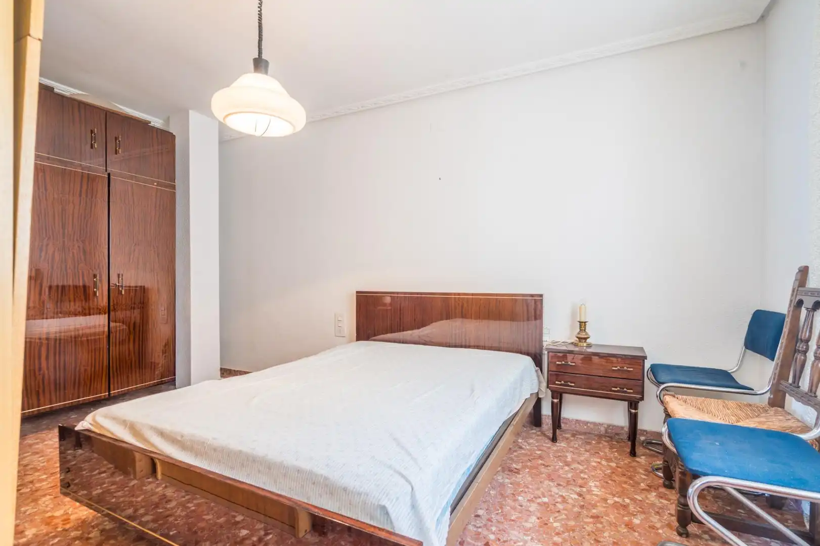 Habitación de Casa adosada en venta en Sagunto / Sagunt con Terraza