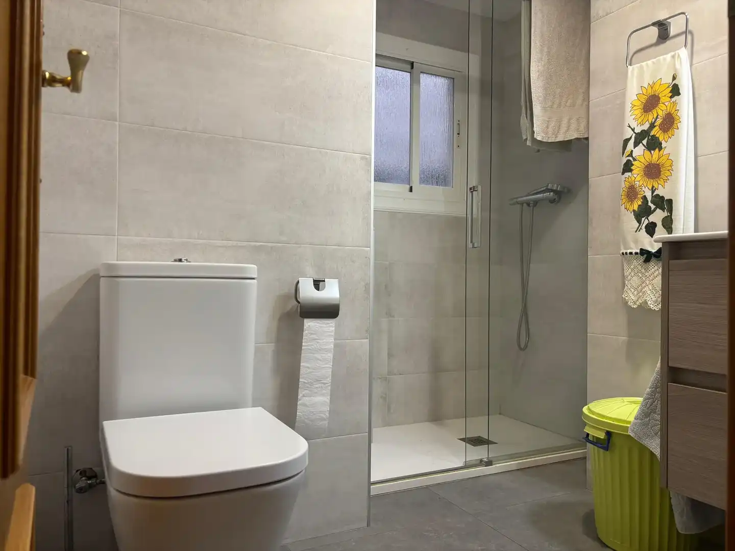 Bathroom of Apartments for sale in Mataró  with Air Conditioner and Heating