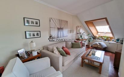 Living room of Flat for sale in Pontevedra Capital 