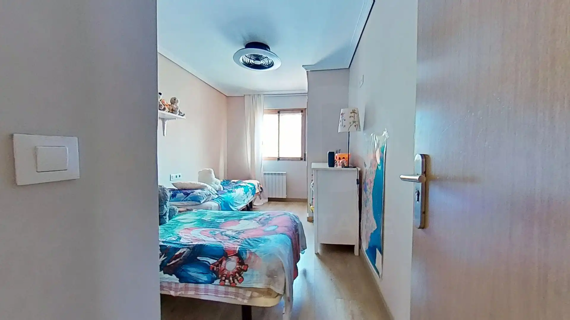 Habitación de Casa o chalet en venta en Benicasim / Benicàssim con Aire acondicionado, Calefacción y Terraza