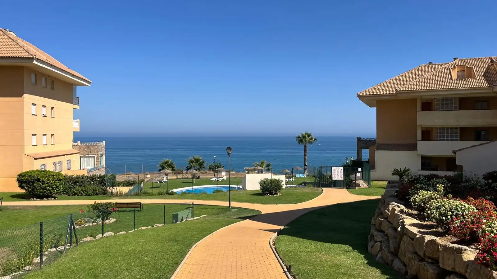 Apartment mit Pool zum Verkauf in Las Gaviotas  - Carvajal, imagen 4