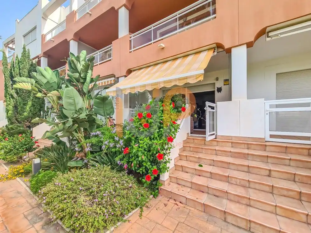 Außenansicht von Wohnungen zum Verkauf in Vera mit Klimaanlage, Terrasse und Gemeinschaftspool