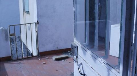Foto 2 de Casa adosada en venta en Calle Iglesia, Tresjuncos, Cuenca