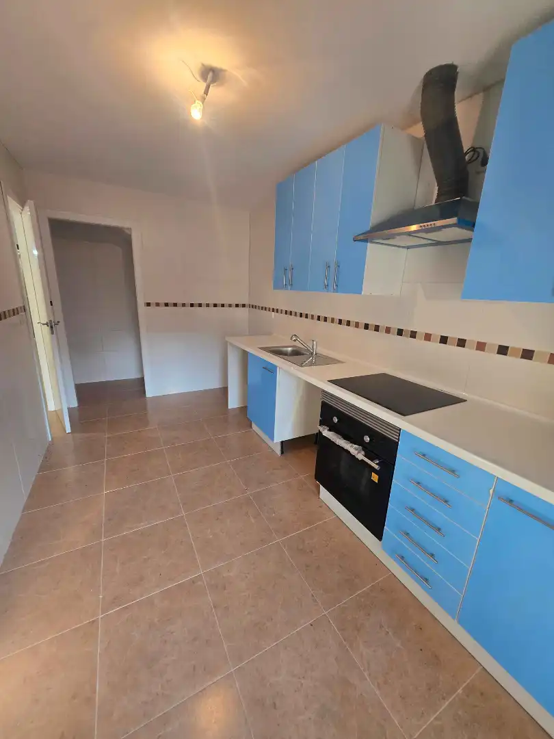 Kitchen of Duplexes for sale in Fuentelencina  with Heating, Terrace and Oven