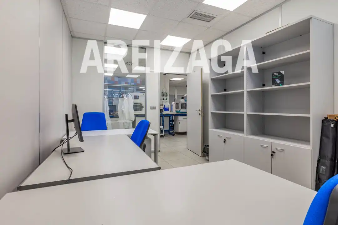 Oficina en venta en Donostia - San Sebastián  con Aire acondicionado y Calefacción