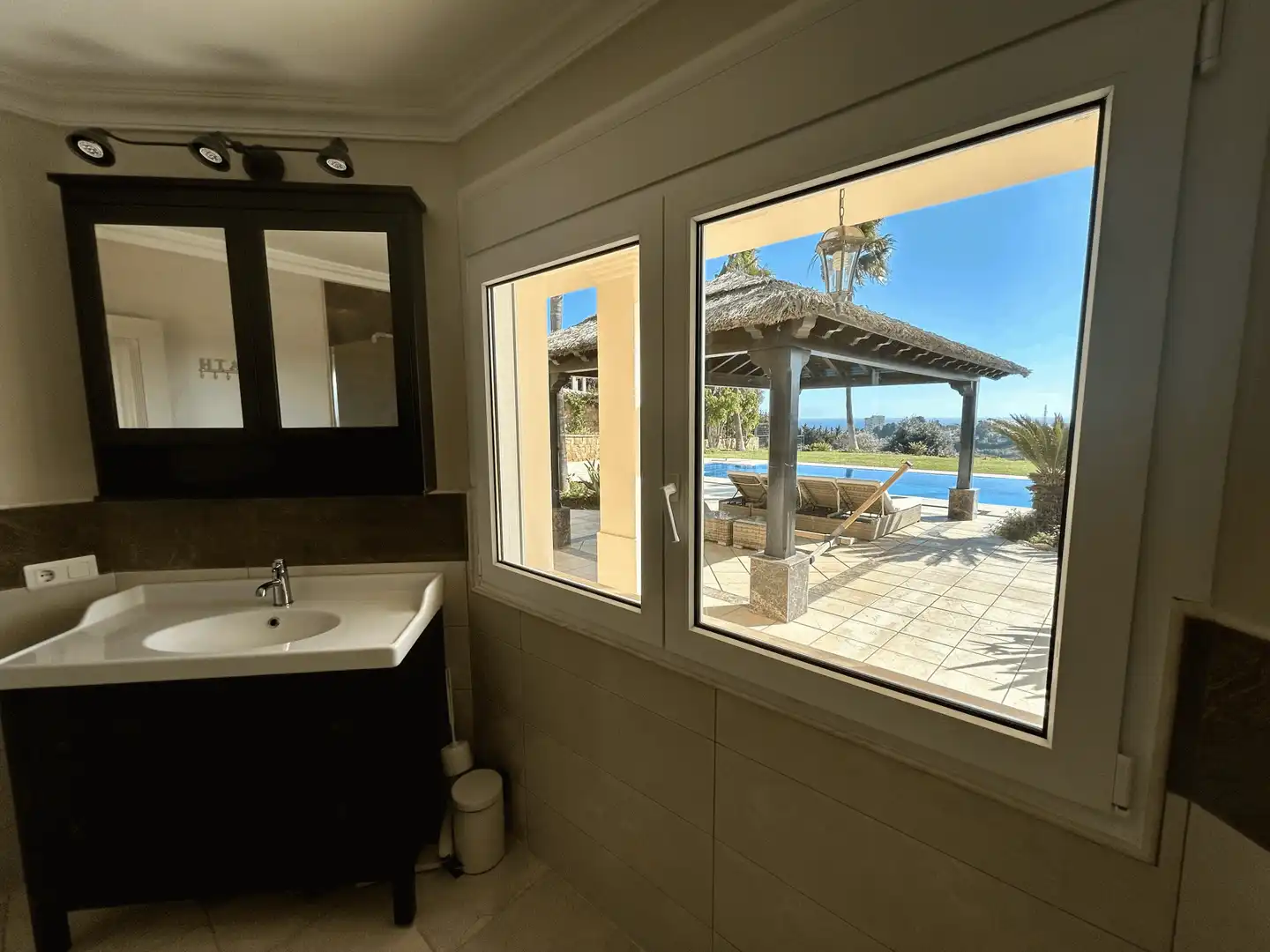 Casa amb piscina en venda a Selwo, imagen 44