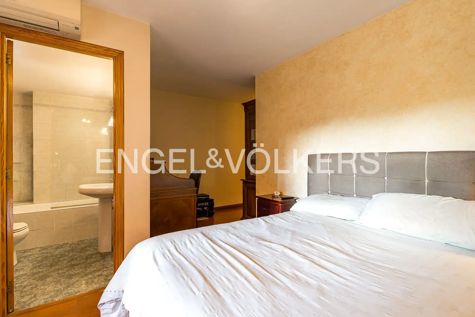 Habitación de Piso en venta en Sant Sadurní d'Anoia con Aire acondicionado, Calefacción y Parquet