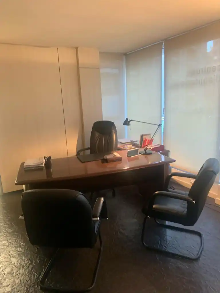 Büro zur Miete in Mataró mit Klimaanlage, Möbliert und Internet