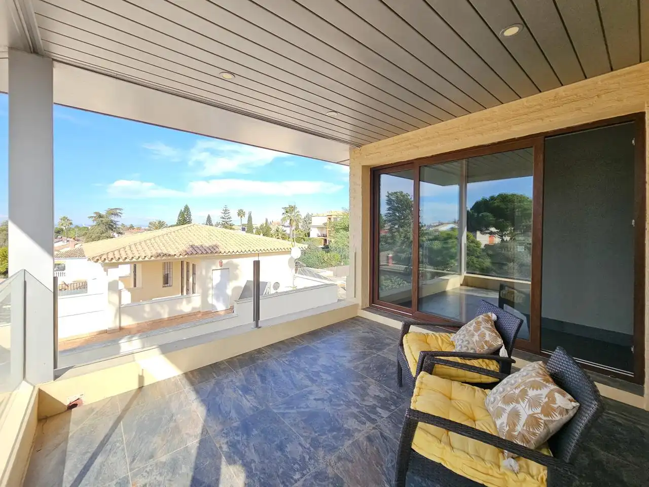 Terraza de Casa o chalet en venta en Montequinto con Aire acondicionado, Jardín privado y Terraza