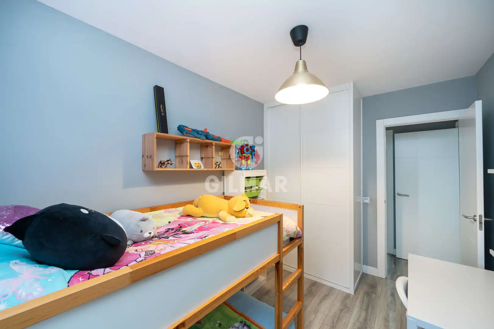 Schlafzimmer von Wohnung zum Verkauf in Madrid mit Heizung und Privatgarten