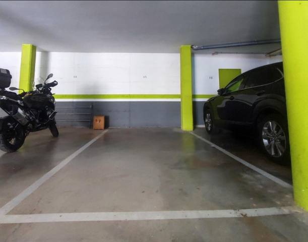 Garaje en Alquiler en Carrer Can Gaietà, 13 en Tiana