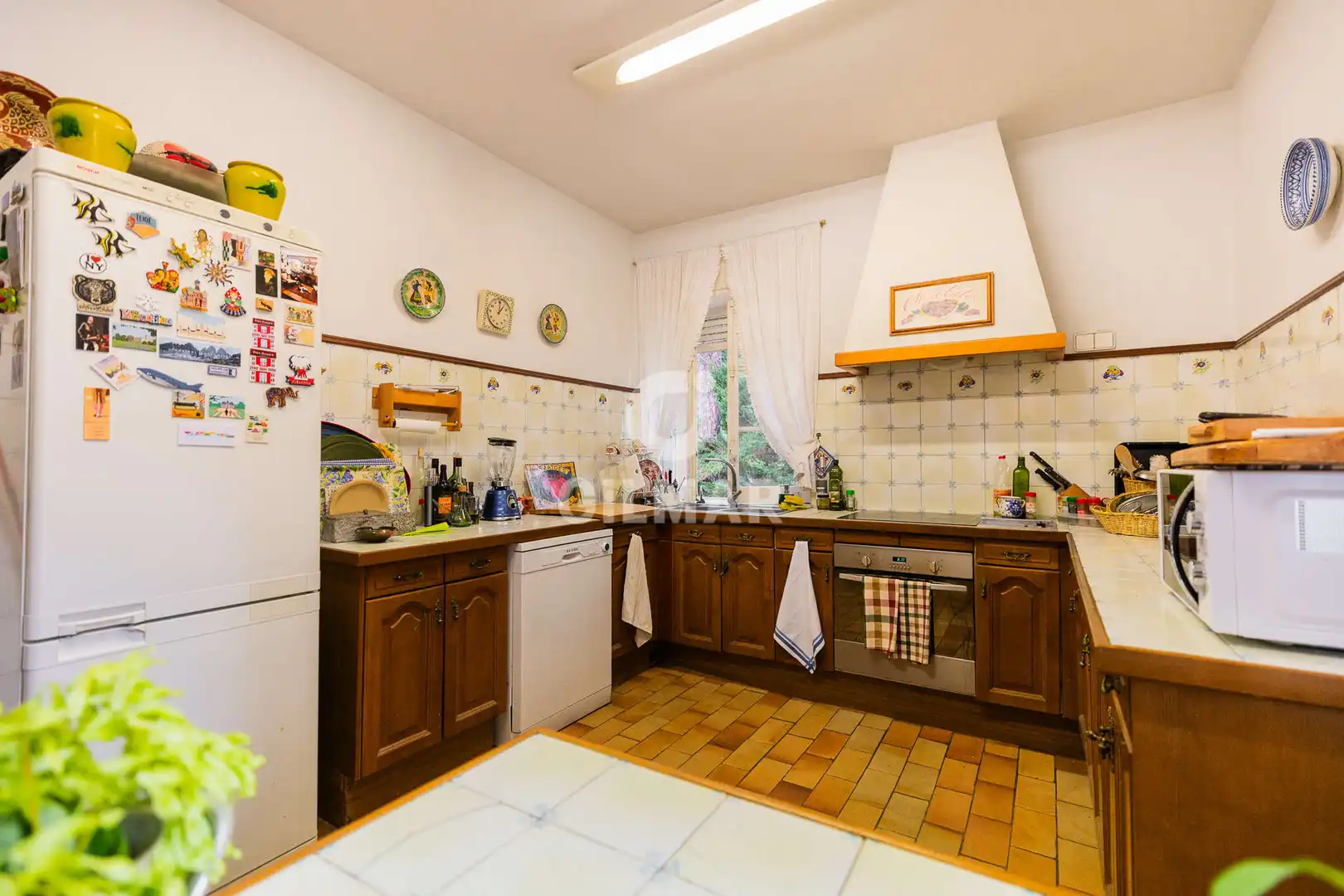 Cuina de Casa o xalet en venda en San Lorenzo de El Escorial amb Calefacció i Jardí privat