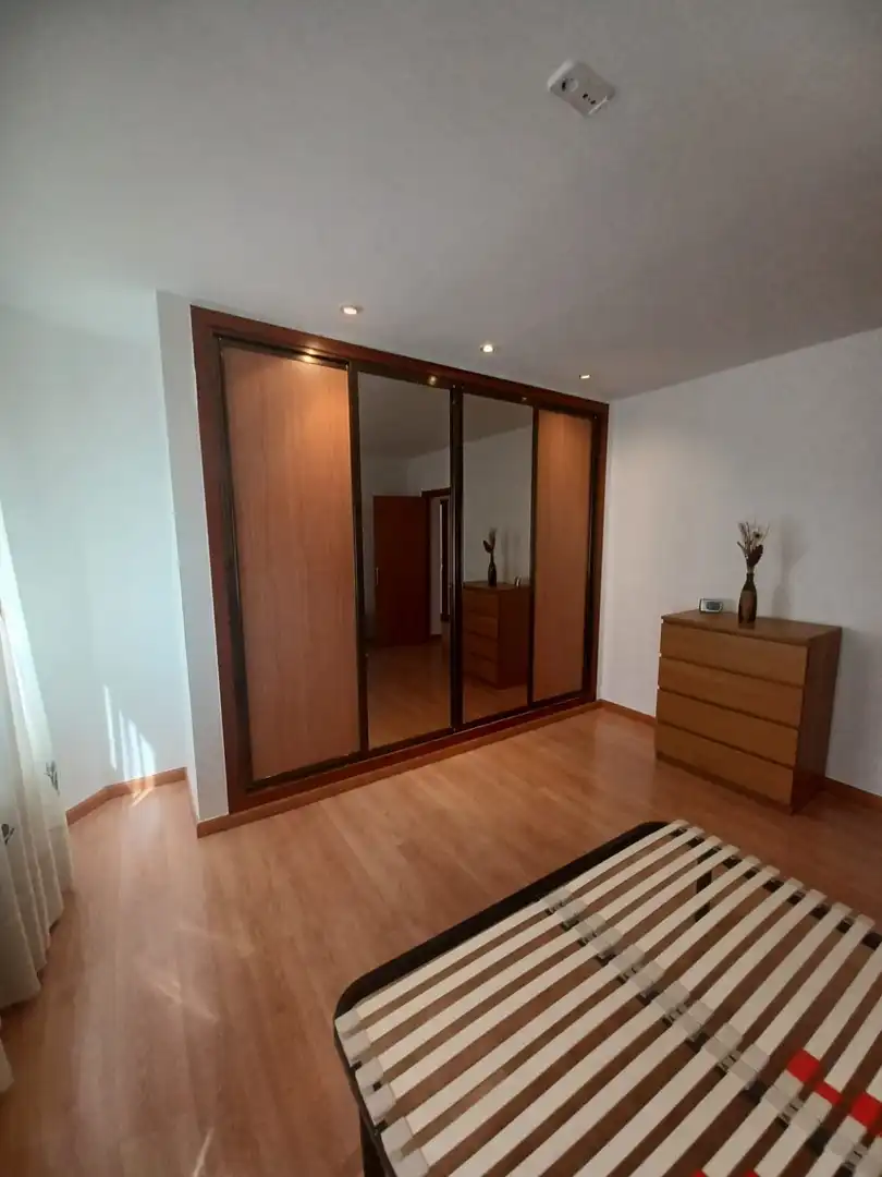 Piso de alquiler en MARCELINO ALVAREZ, Ventas