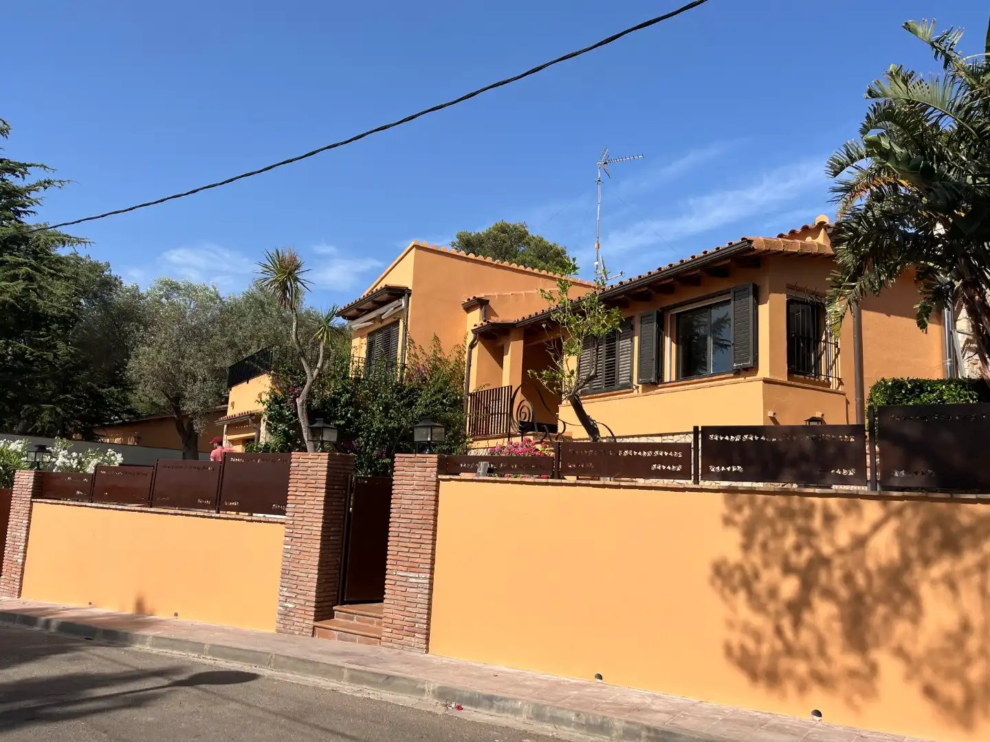 Haus mit Garten zum Verkauf in Carrer Guatemala 6, imagen 39