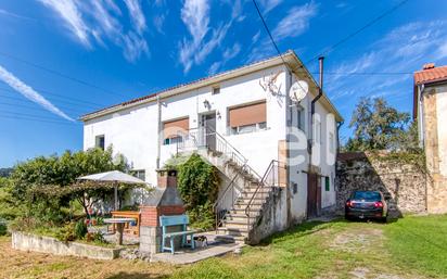 Vista exterior de Casa o xalet en venda en Bárcena de Cicero amb Terrassa