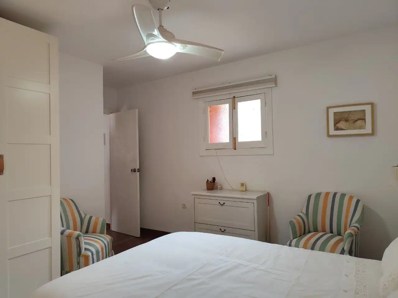 Habitación de Piso en venta en Granada con Calefacción, Amueblado y Alarma