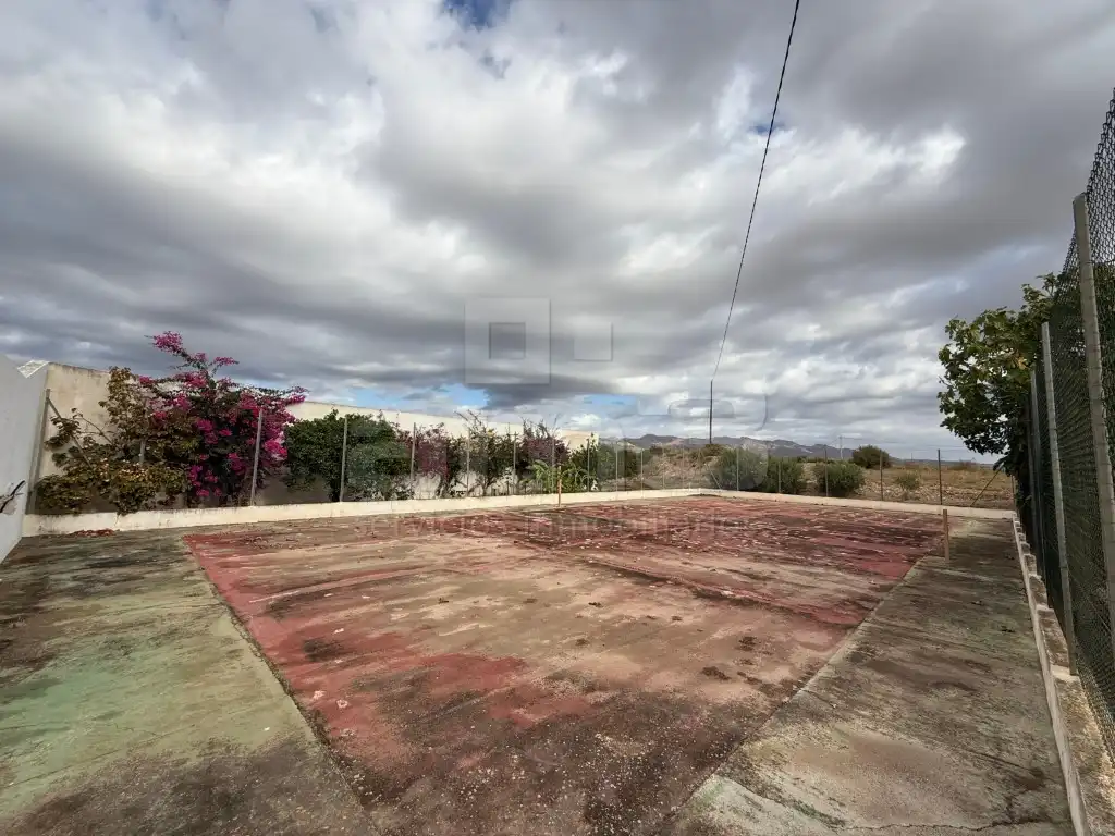 Casa o xalet en venda a Las Cunas - La Algarrobina