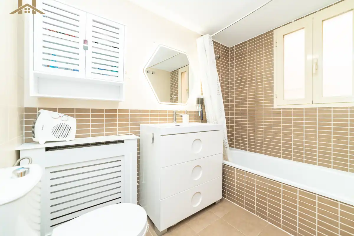 Baño de Piso en venta en Torrejón de Ardoz con Aire acondicionado, Calefacción y Trastero