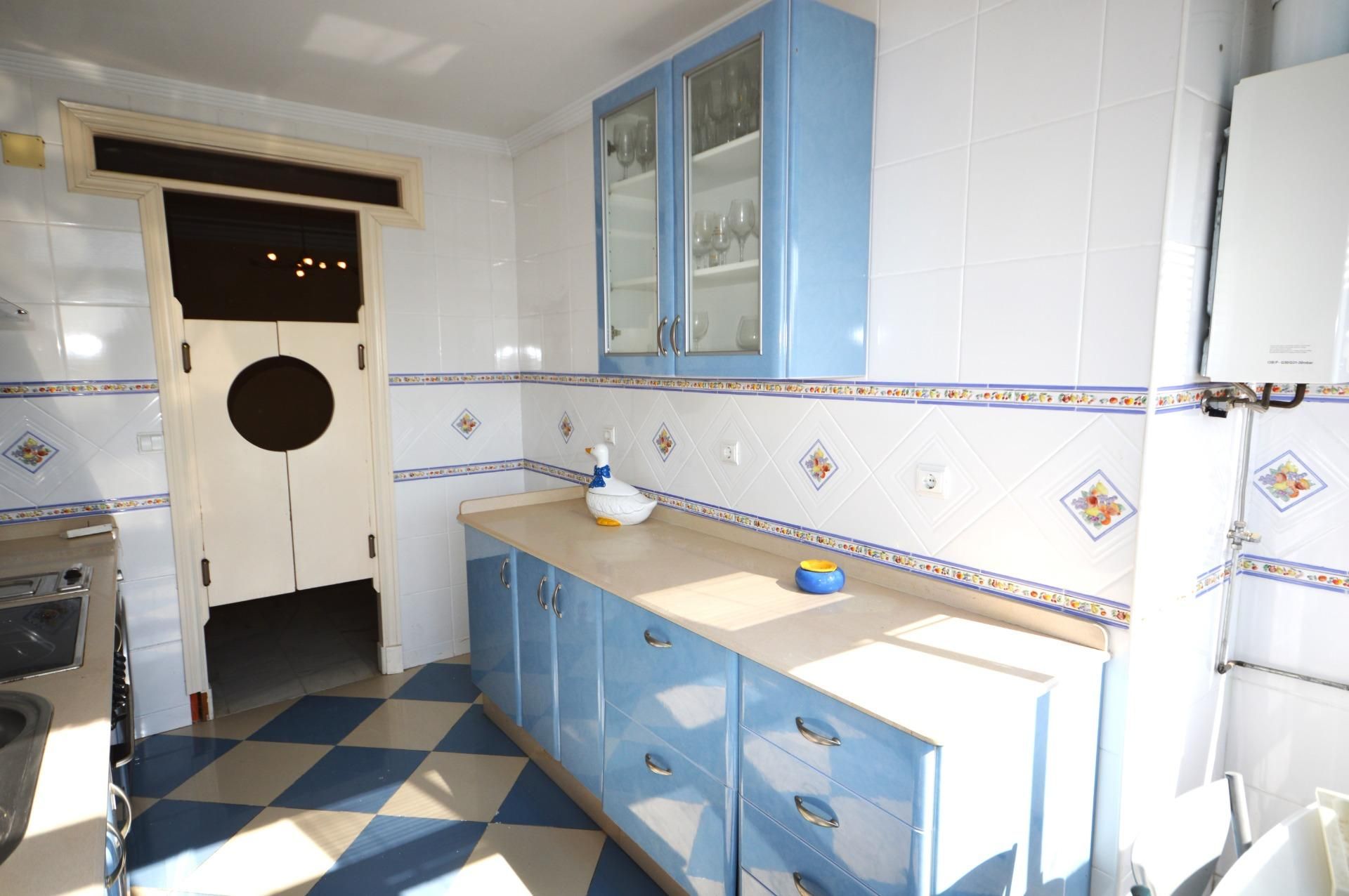 Kitchen of House or chalet for sale in Jerez de la Frontera  with Air Conditioner, Private garden and Parquet flooring
